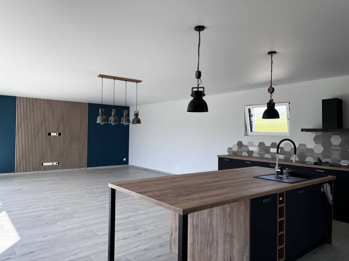 Comment le placo BA13 peut-il am&eacute;liorer l&rsquo;isolation d&rsquo;un logement ancien ? Freyming-Merlebach