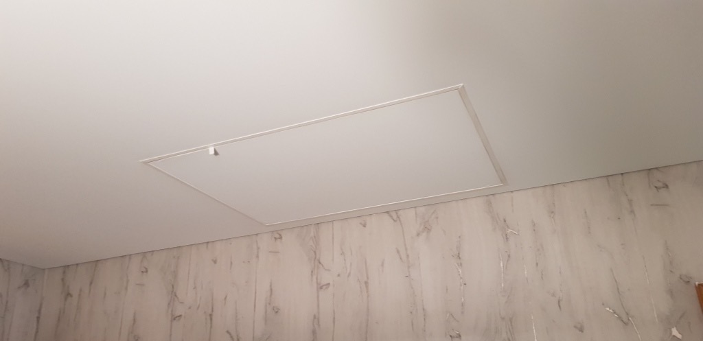 Confection d’une trape de visite sous toiture tendue &agrave; Guenviller – proche de Saint-Avold Fameck