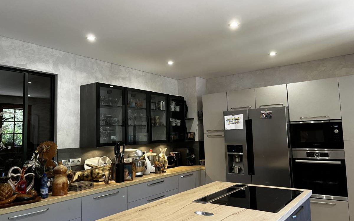 Pose de faux plafond sur mesure autour de Thionville et Metz en Moselle Yutz