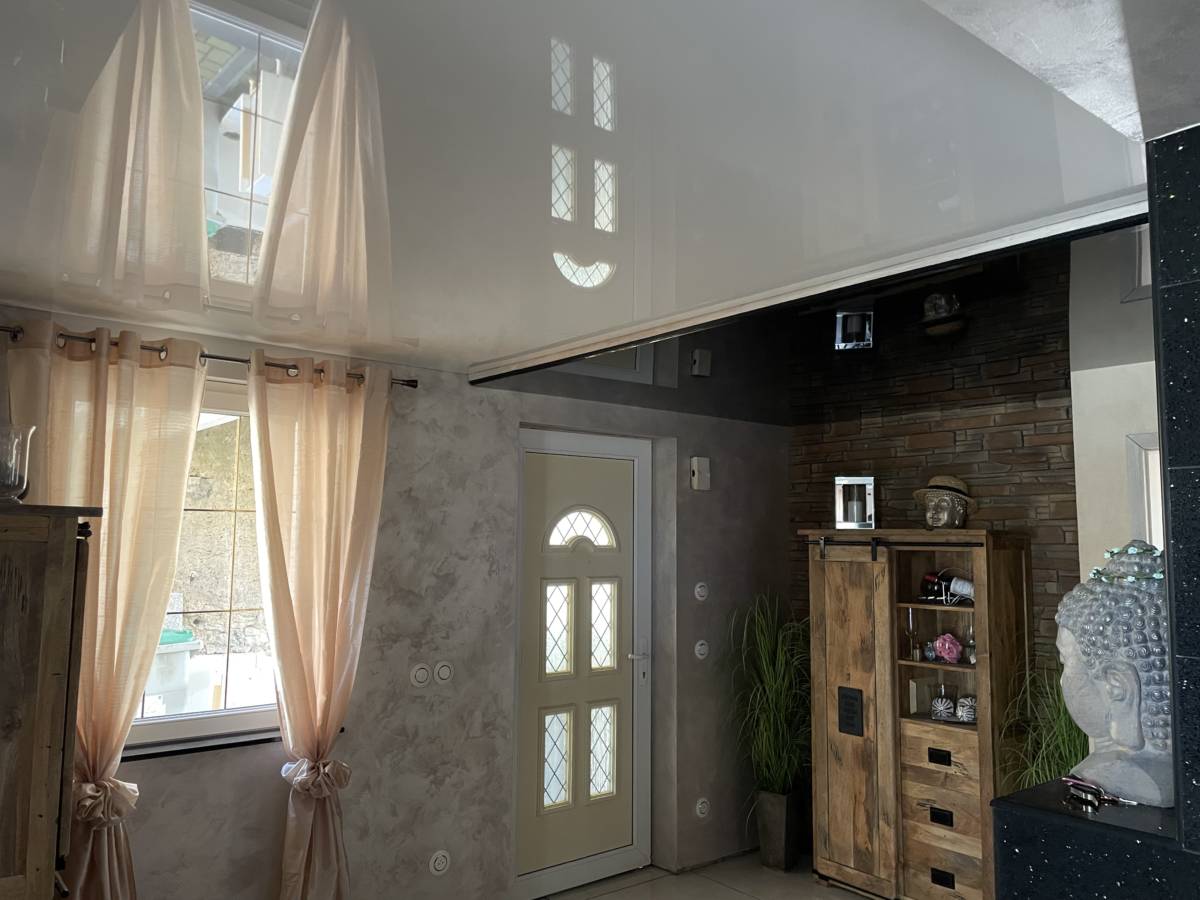 Hall d’entr&eacute;e et couloirs Montigny-l&egrave;s-Metz