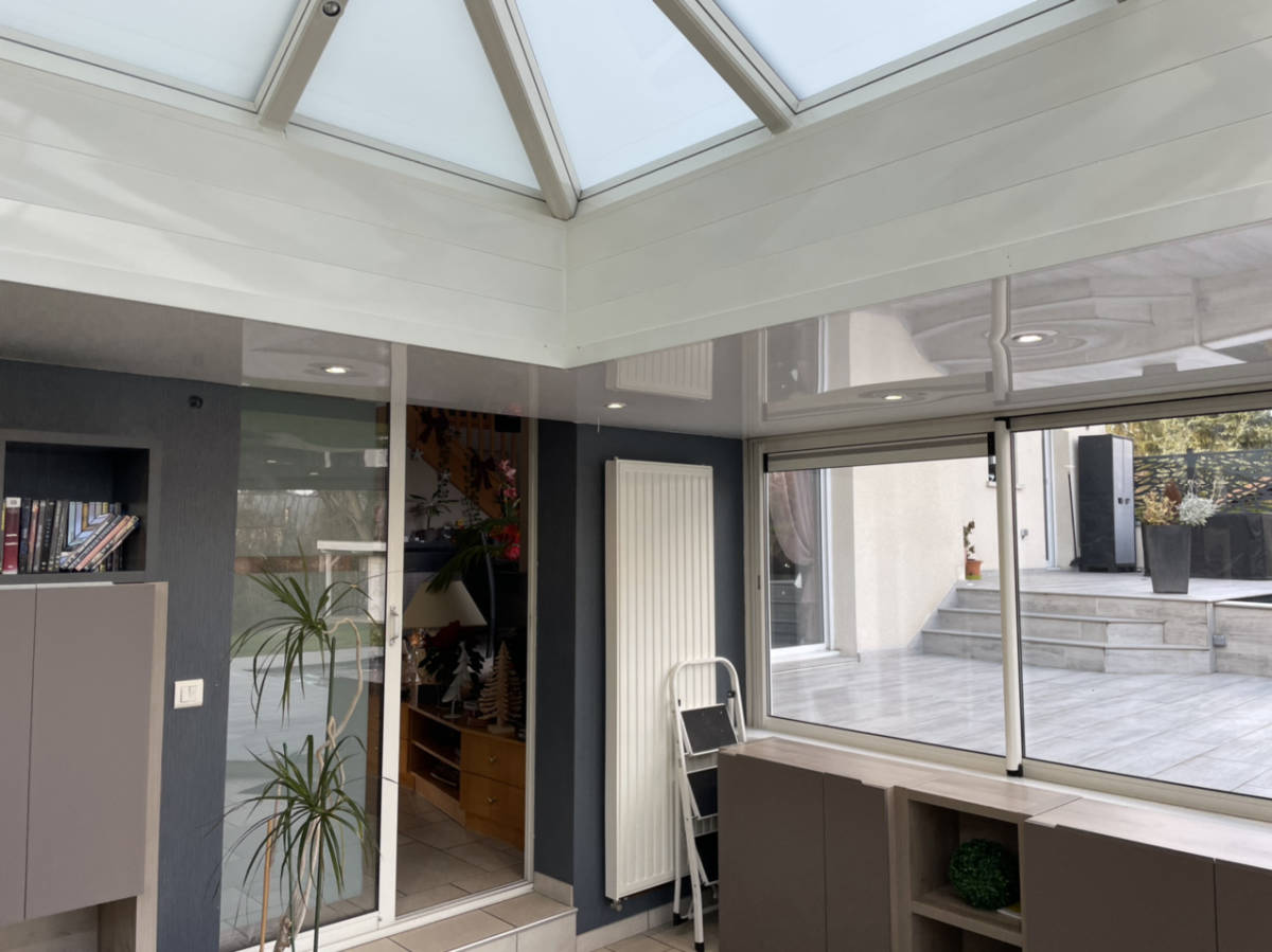 PLAFONDS TENDUS BANNIERE | MS Habitat Pose de plafond tendu sur mesure autour de Thionville et Metz en Moselle Thionville