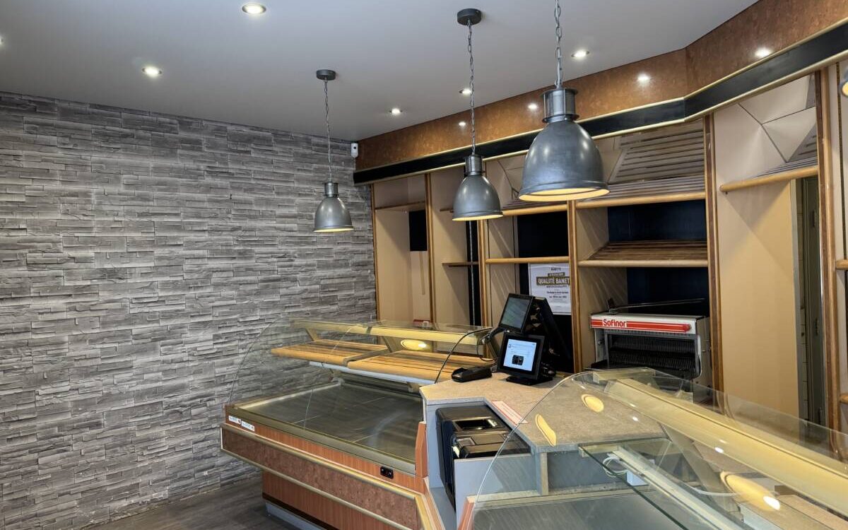 Comment int&eacute;grer un &eacute;clairage LED dimmable dans un faux plafond ? Stiring-Wendel