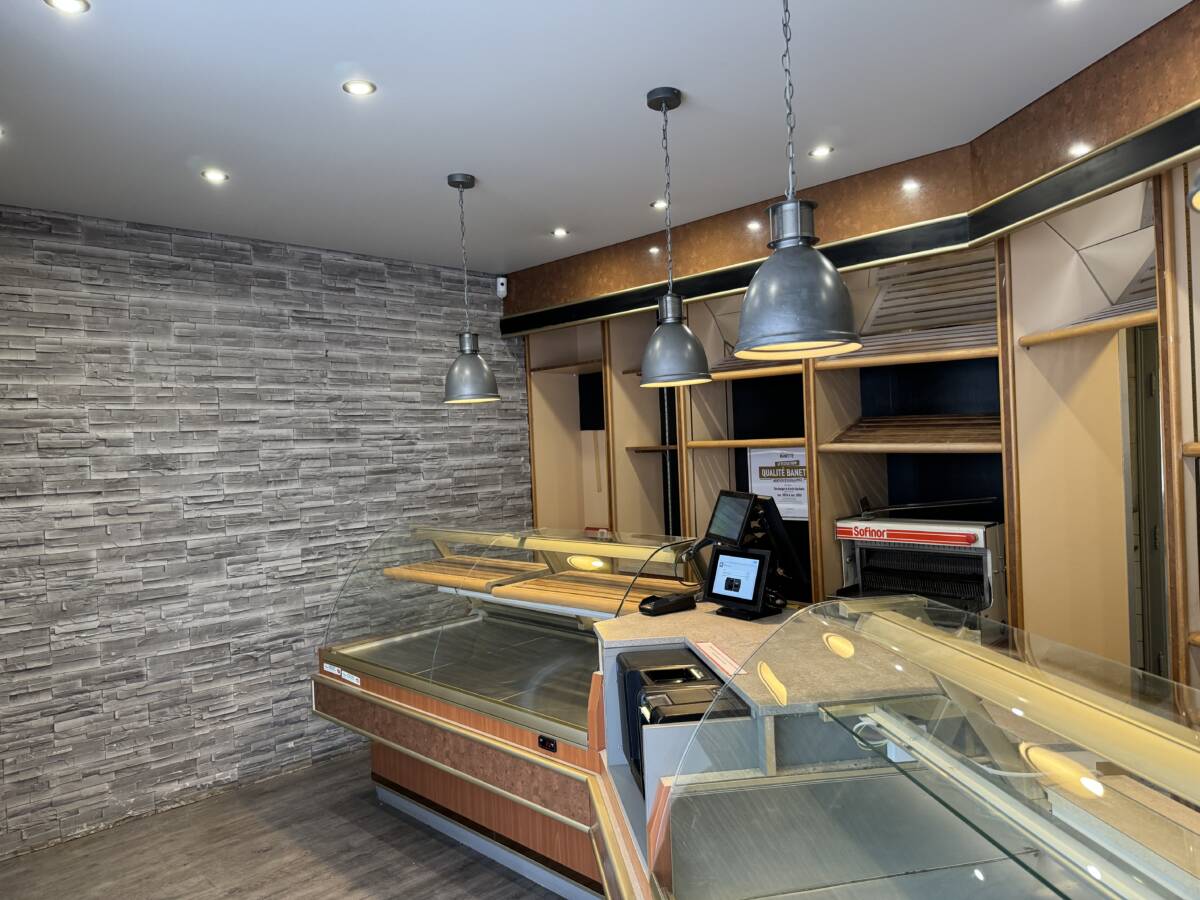 Comment int&eacute;grer un &eacute;clairage LED dimmable dans un faux plafond ? Stiring-Wendel